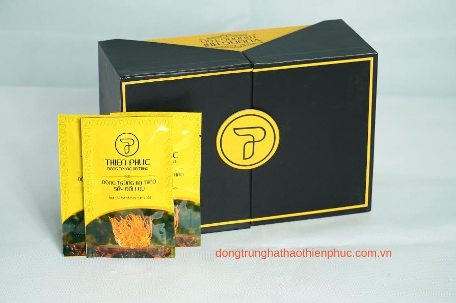 Đông trùng hạ thảo khô hỗ trợ sức đề kháng tự nhiên.