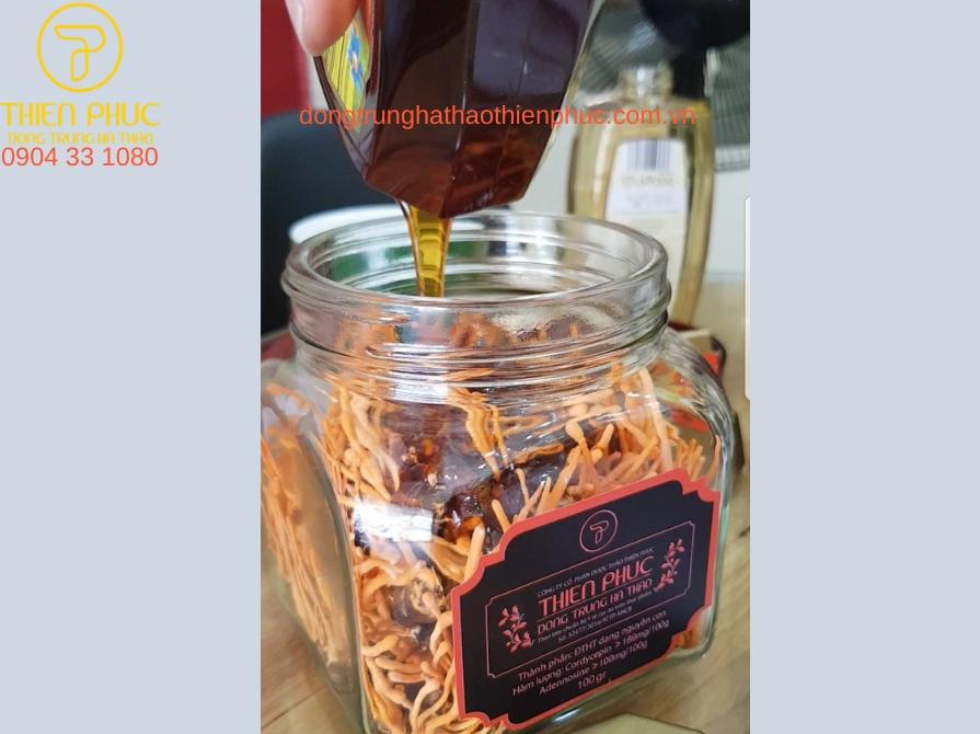 Đông trùng hạ thảo ngâm mật ong