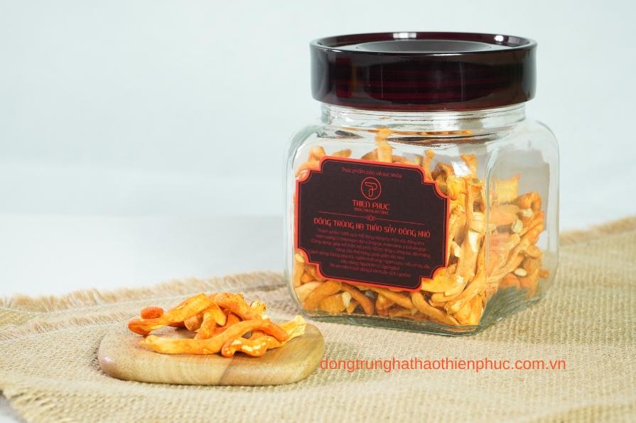 Giá đông trùng hạ thảo khô Thiên Phúc chính hãng.